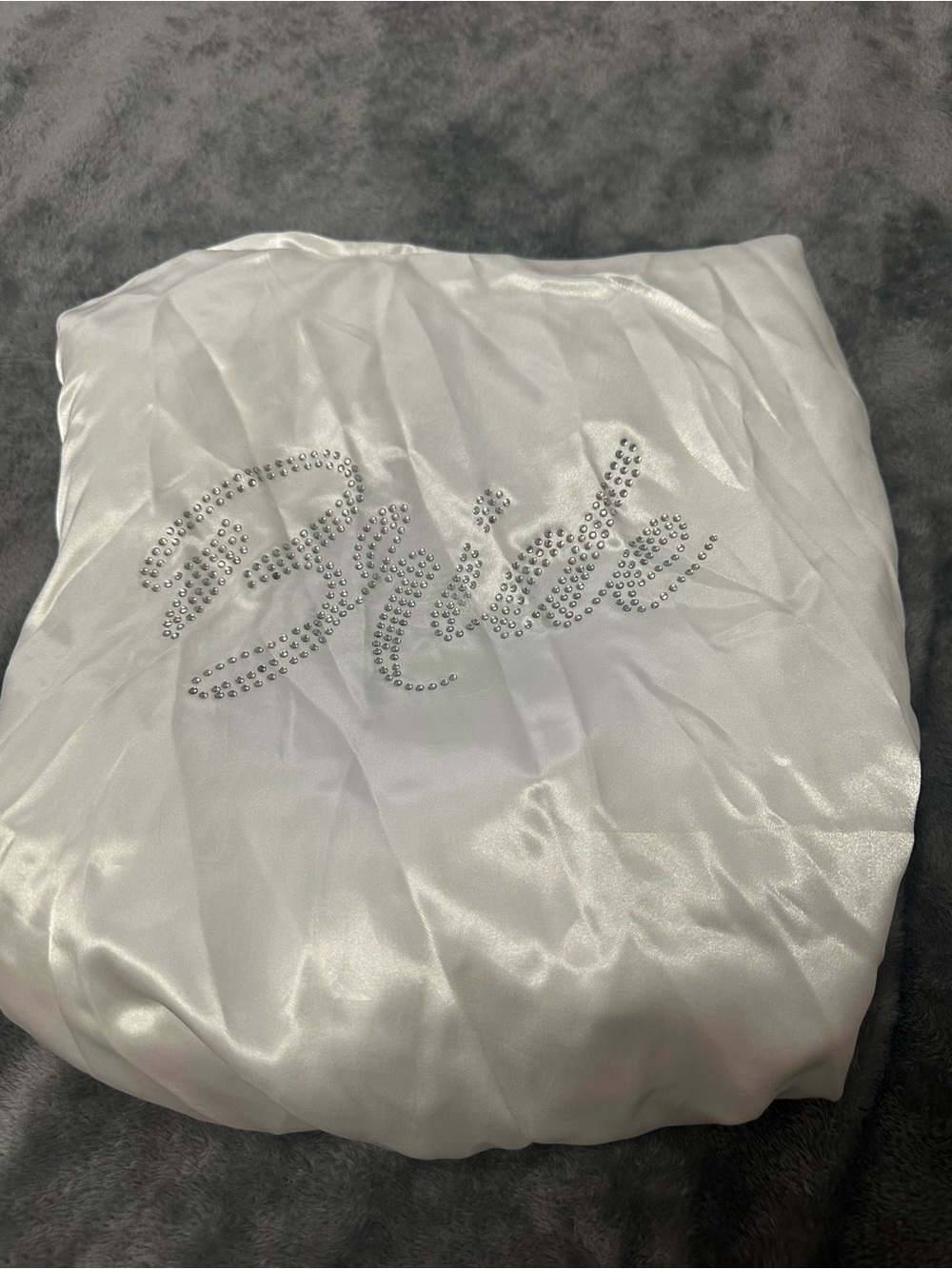 Bride Satin White Robe Silver Rhinestone Script - Picture 4 of 6